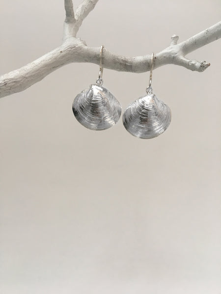 Clam Dangle Earrings